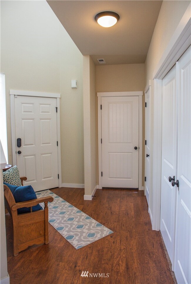 14445 99th Ave SE, Yelm, WA 98597 - photo 3