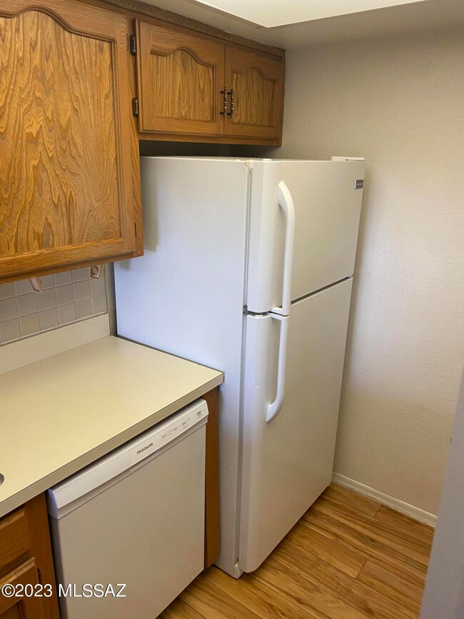 Kitchen, view 3