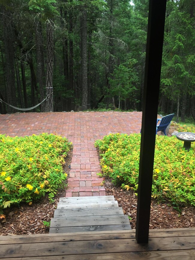 BRICK PATIO IMG_2074
