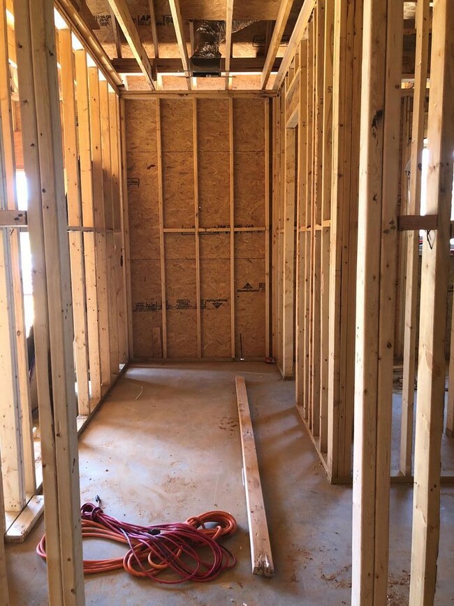 140 Downing St, Oxford, MS 38655 - photo 4