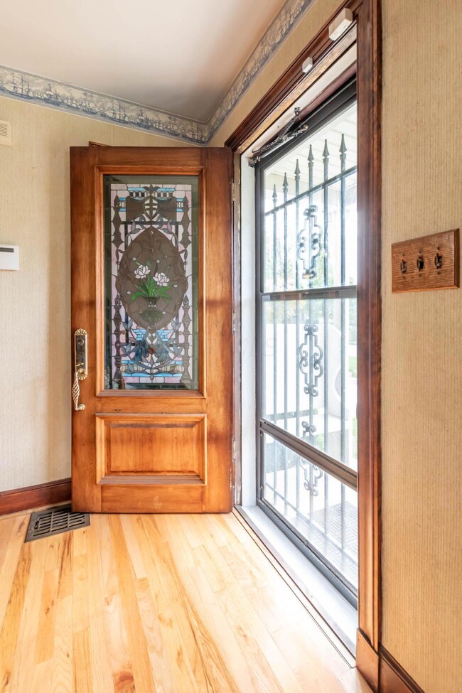 74 S Brinker Ave, Columbus, OH 43204 - photo 4