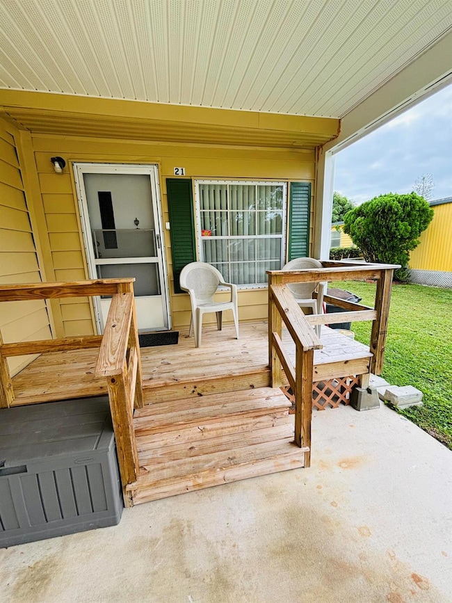 21 SE Iberian Ln, Port St. Lucie, FL 34952 - photo 2