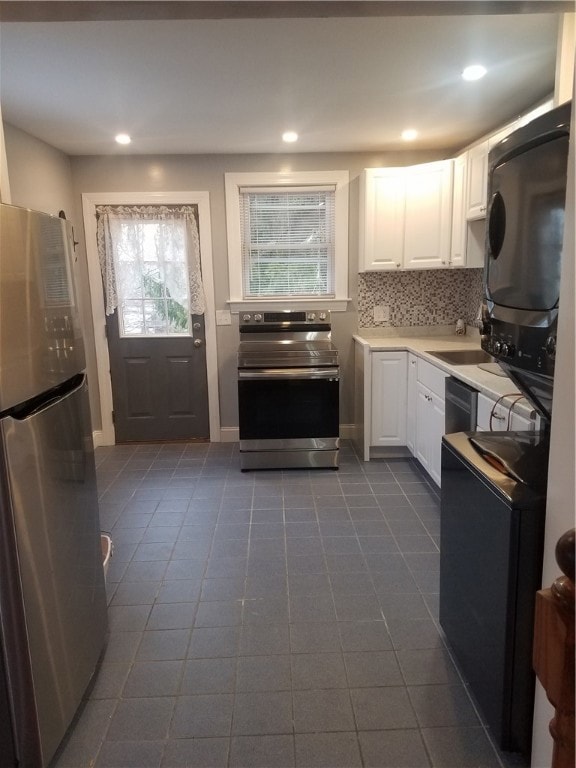 6 Prescott Hall Rd unit 2, Newport, RI 02840 - photo 2