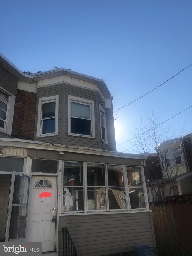 312 Warren St, Gloucester City, NJ 08030 - photo 2