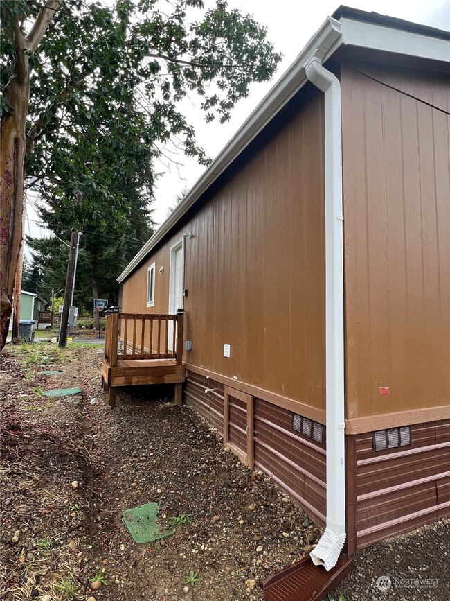 Exterior/Kitchen entrance