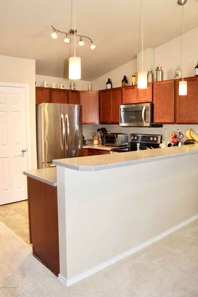 Vaulted ceilings and a breakfast bar