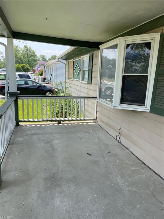 4650 Camden Ave, Lorain, OH 44055 - photo 2