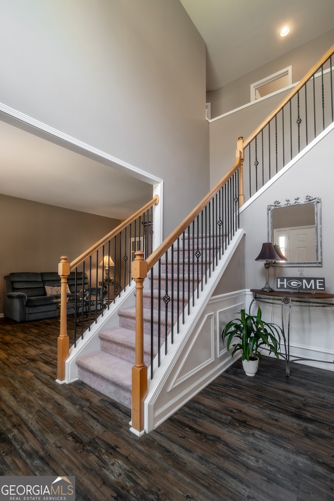 126 Normandy Dr, Woodstock, GA 30188 - photo 2