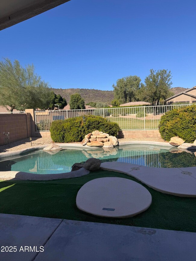 4136 W Alex Loop, Phoenix, AZ 85083 - photo 6