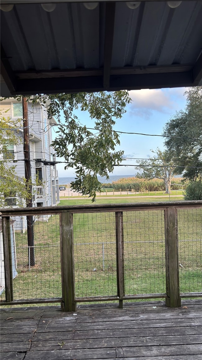 4911 Oleander St unit B, Seabrook, TX 77586 - photo 3