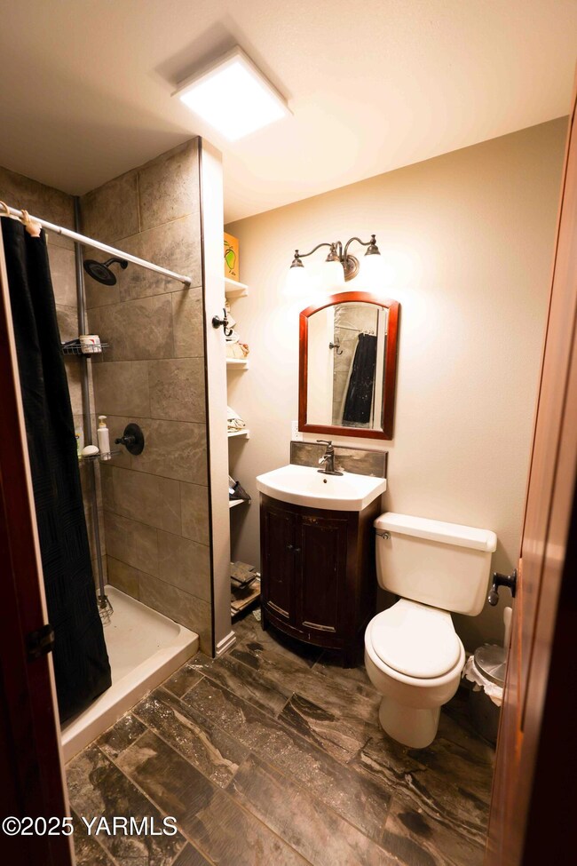 3C69061F-C385-4110-84B7-4F27A168B49D