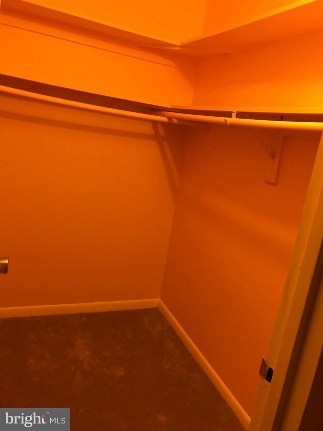 2316 Freetown Ct unit 1B, Reston, VA 20191 - photo 5