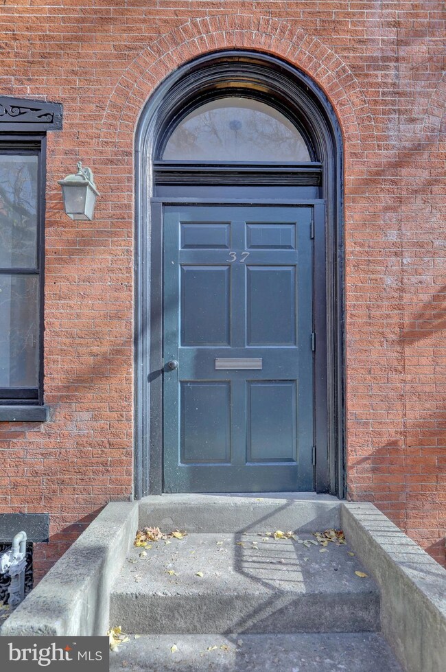 37 S Lime St unit 1, Lancaster, PA 17602 - photo 5