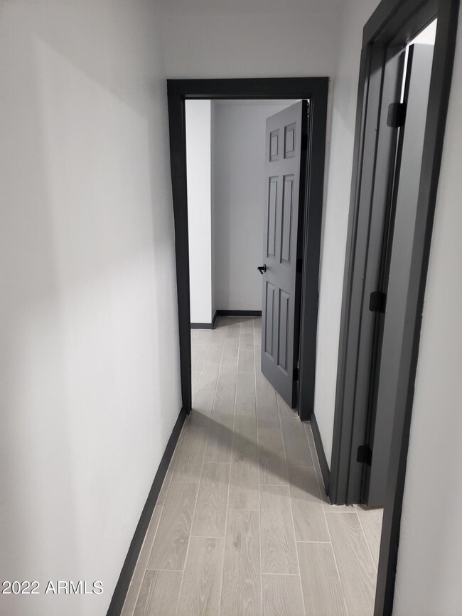 7515 W Glenrosa Ave, Phoenix, AZ 85033 - photo 6