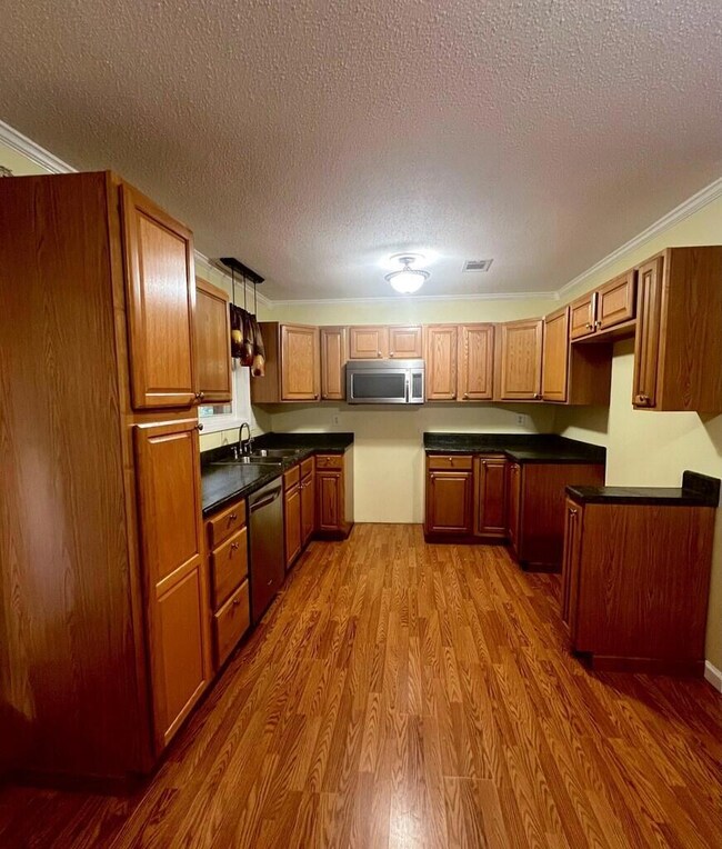 397 Antioch Dr, Laurel, MS 39443 - photo 4