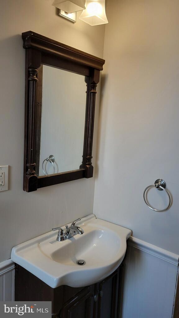 1018 W 8th St unit 3, Wilmington, DE 19806 - photo 5