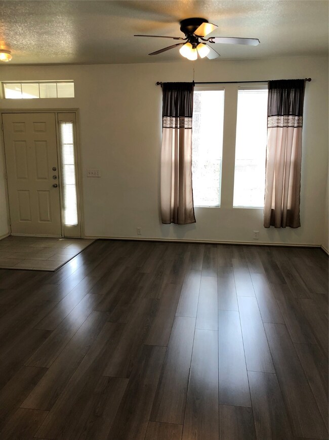 2127 Rustling Trees Way, Spring, TX 77373 - photo 3