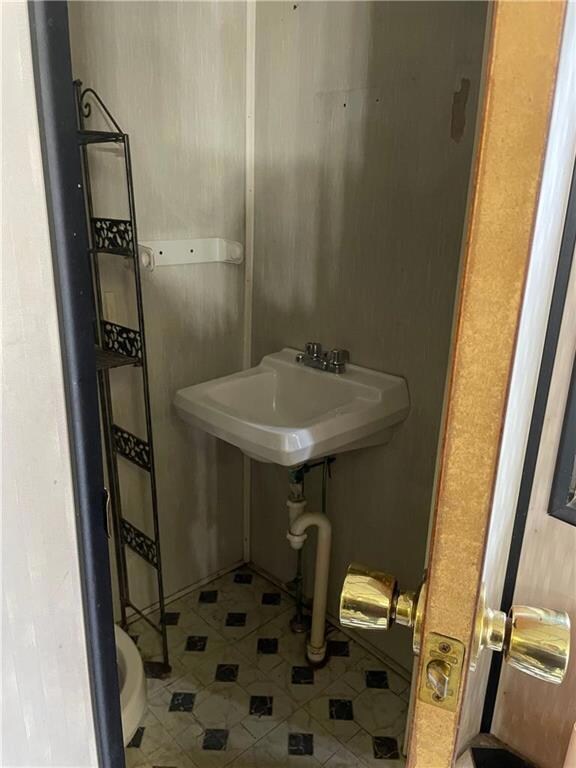 21 Main St unit 4, Walnutport, PA 18088 - photo 3