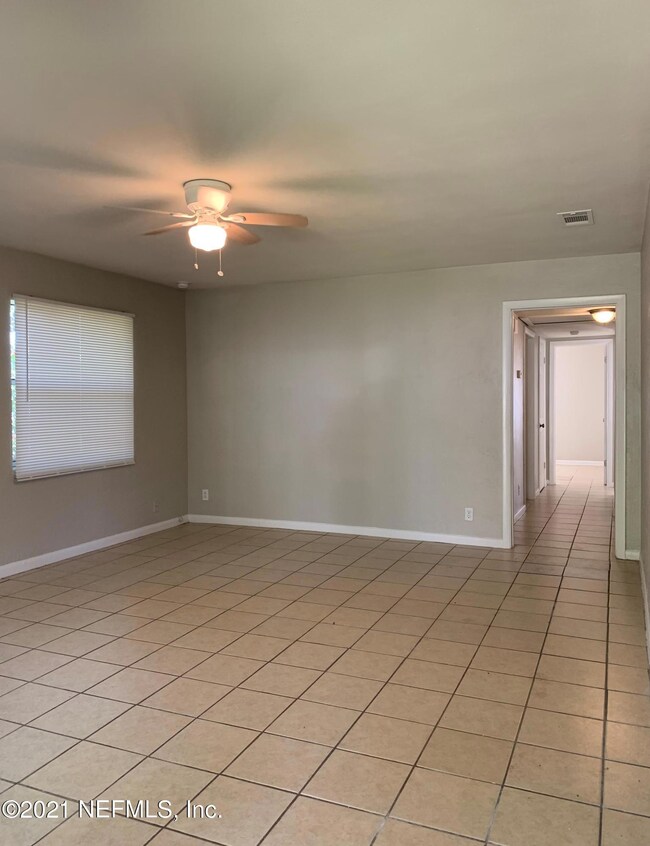 1119 Lake Shore Blvd, Jacksonville, FL 32205 - photo 4