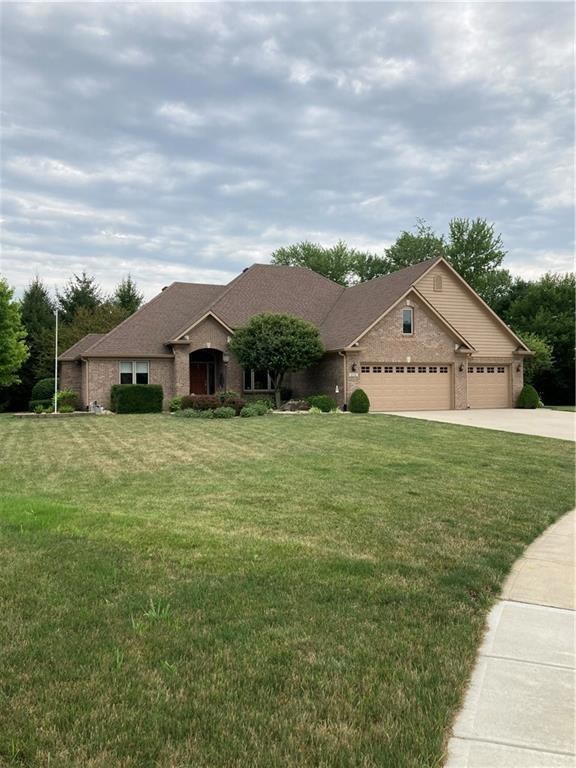 2535 Cedar Bend Ct, Avon, IN 46123 - photo 2