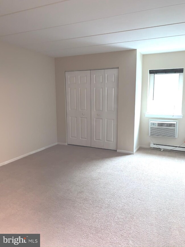 300 Campbell Cir unit F13, Downingtown, PA 19335 - photo 7