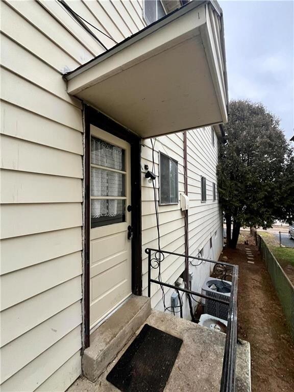 327 S West St, Allentown, PA 18102 - photo 3