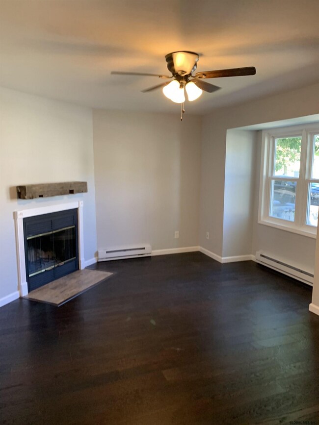 521 Lark Dr, Albany, NY 12210 - photo 2