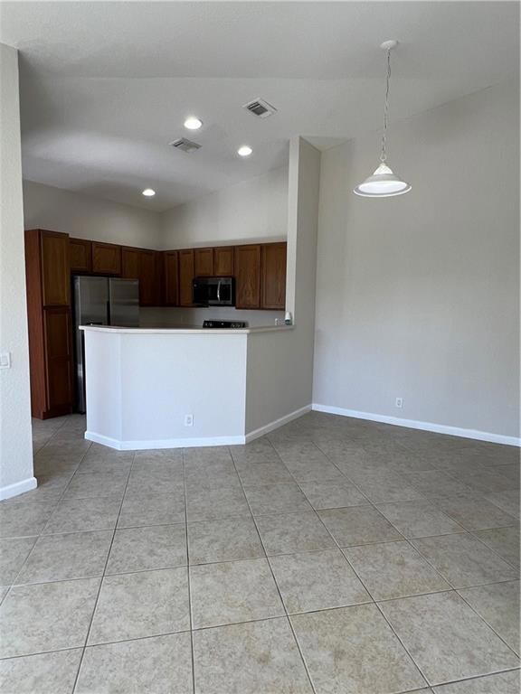 3271 Laurel Ridge Cir, Riviera Beach, FL 33404 - photo 7