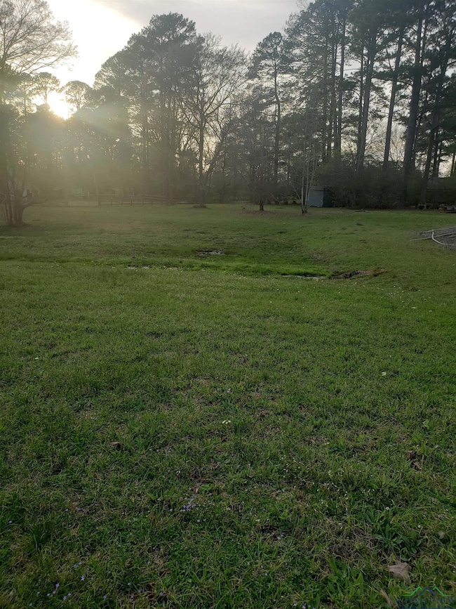 208 Piney Loop, Marshall, TX 75672 - photo 7