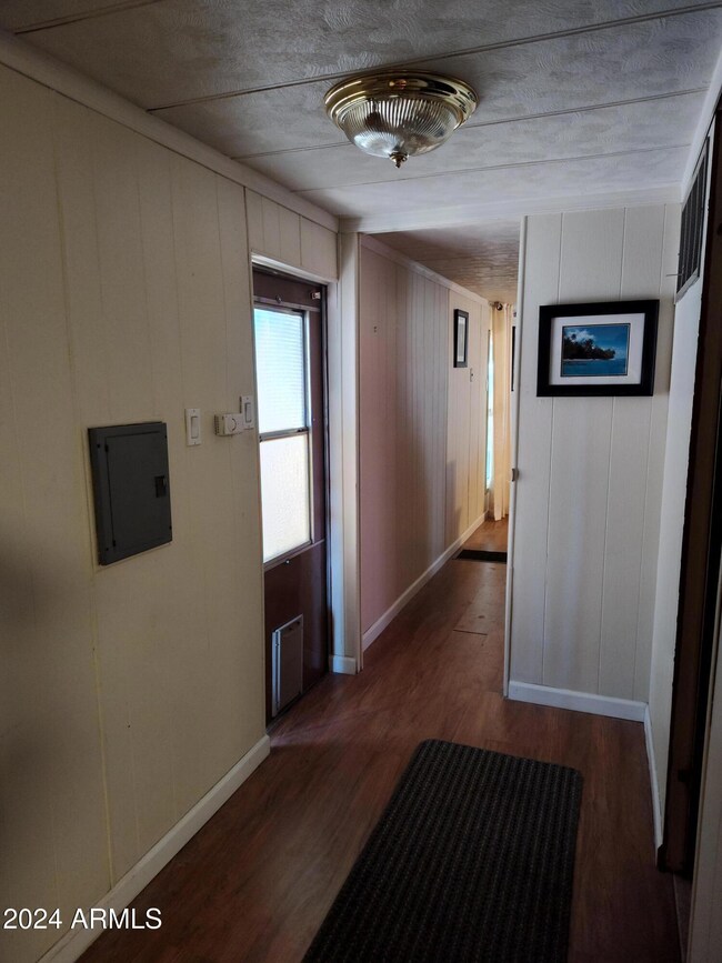 1505 N Evergreen St unit 8, Chandler, AZ 85225 - photo 7