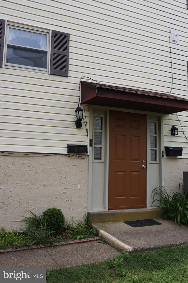 303 Birch Dr, Lafayette Hill, PA 19444 - photo 2