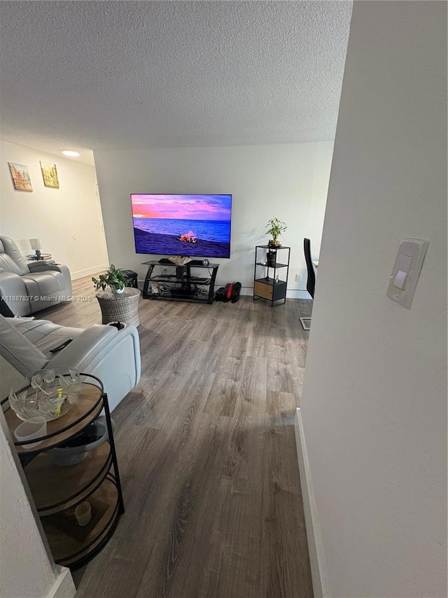 30 E 39th St unit 325, Hialeah, FL 33013 - photo 5