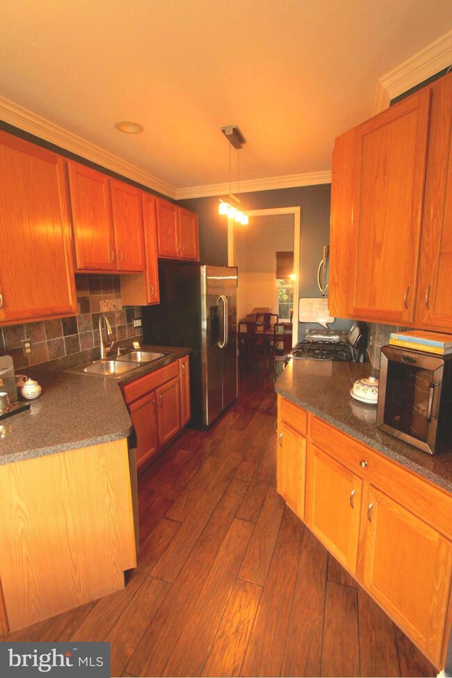 3345 King St, Alexandria, VA 22302 - photo 7