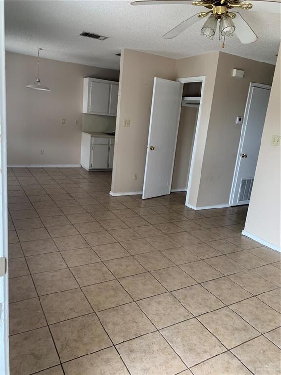 1004 W Caffery Ave unit B8, Pharr, TX 78577 - photo 2