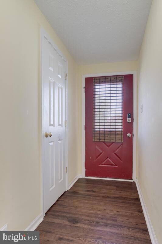 7523 Summer Blossom Ln, Columbia, MD 21046 - photo 6