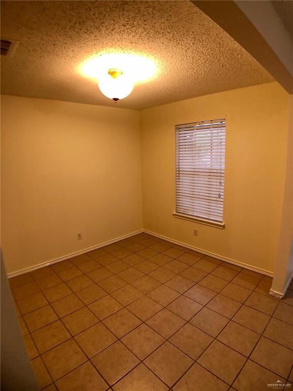 2920 Brenda, Edinburg, TX 78541 - photo 4