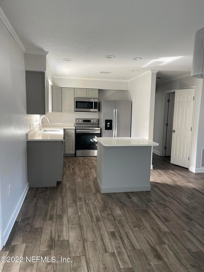 7628 Rambler Rd, Jacksonville, FL 32244 - photo 4