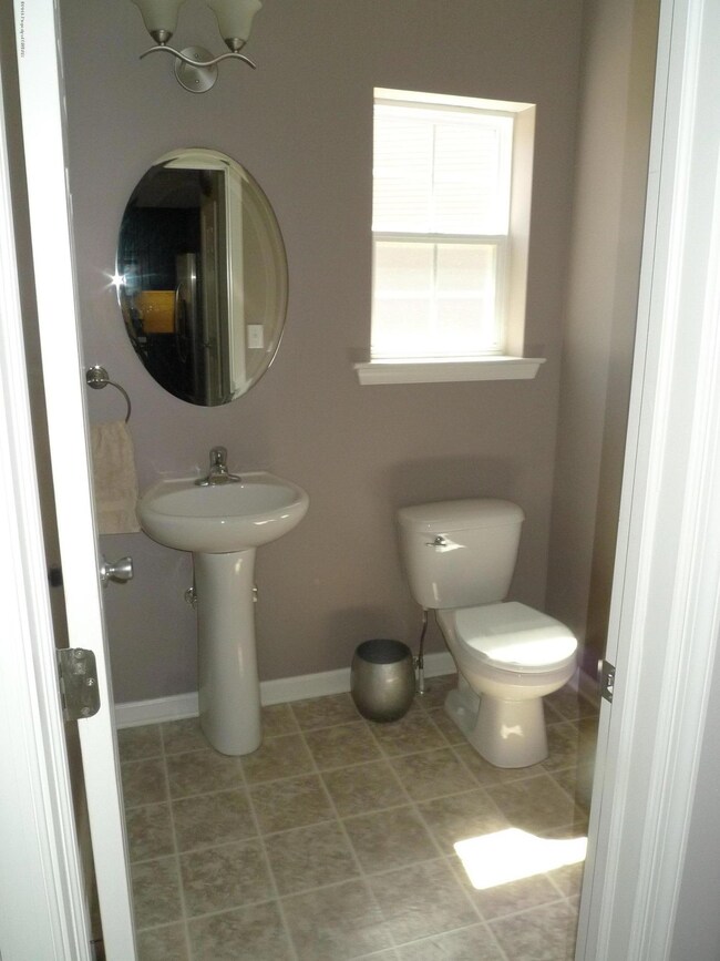 4 Nicholas Court Dr, Drums, PA 18222 - photo 6