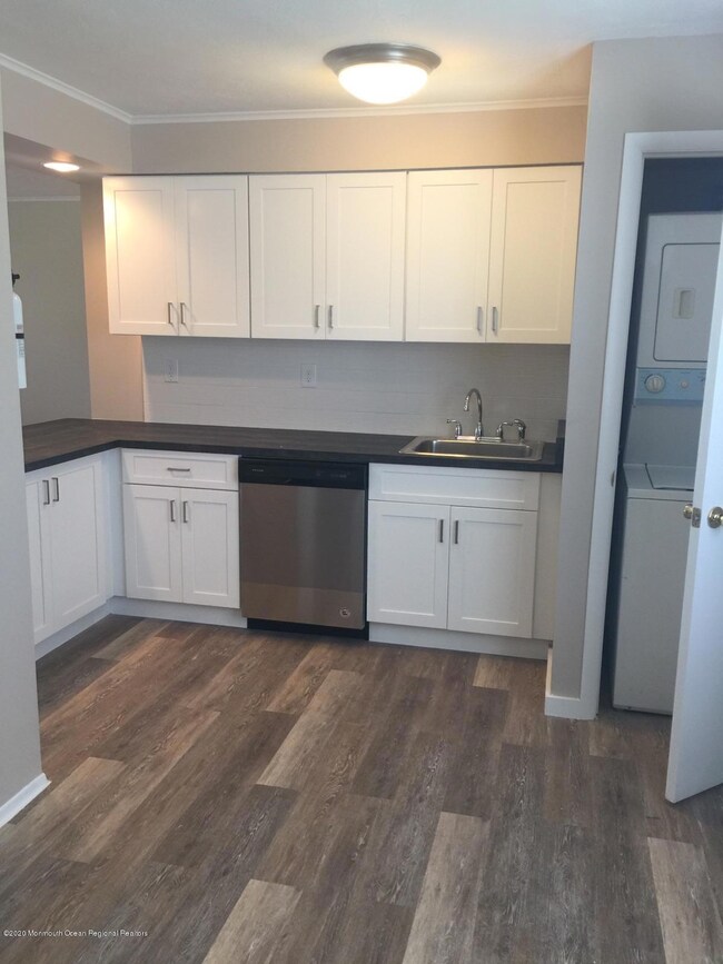 3 Sutton Dr unit A-10, Matawan, NJ 07747 - photo 2