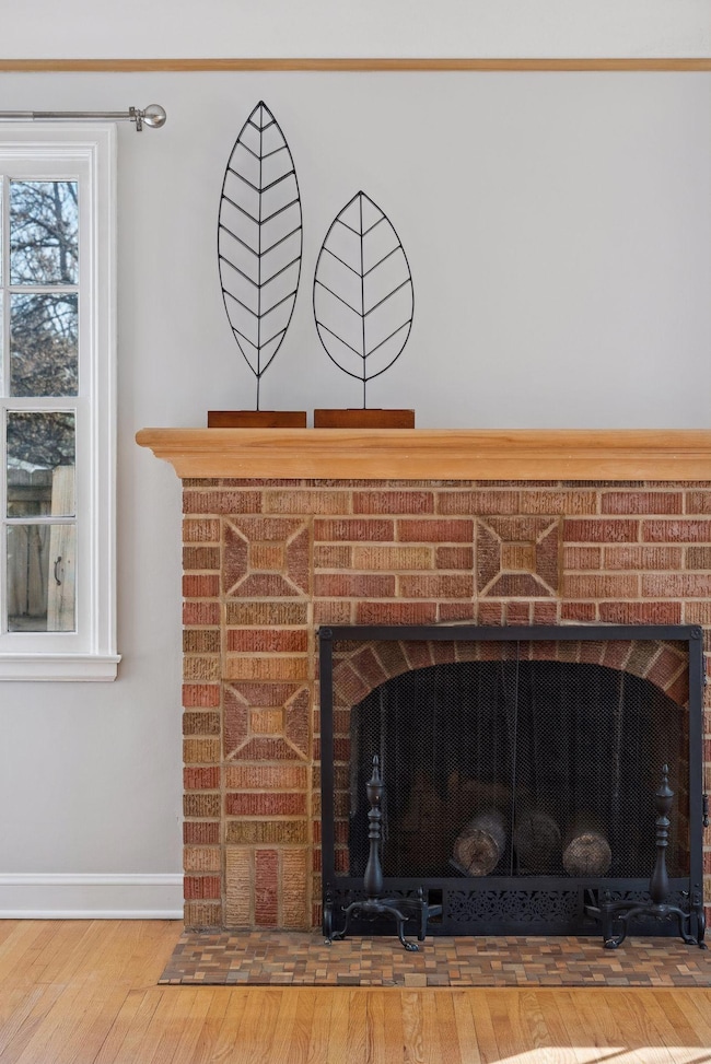 3742 Hubbard Ave N, Robbinsdale, MN 55422 - photo 4