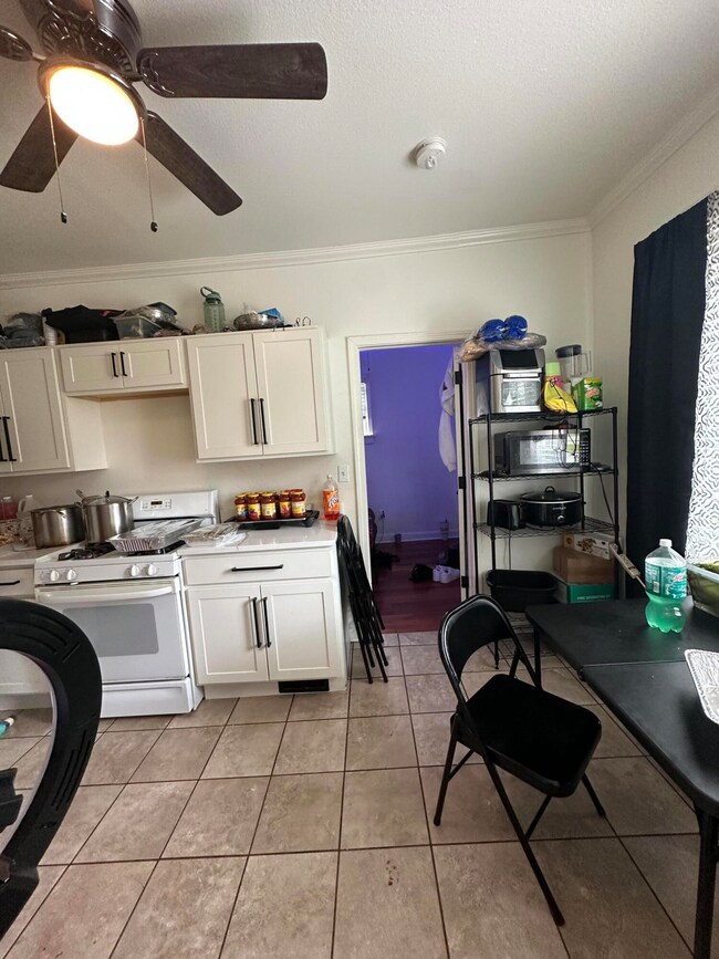 Lower Kitchen