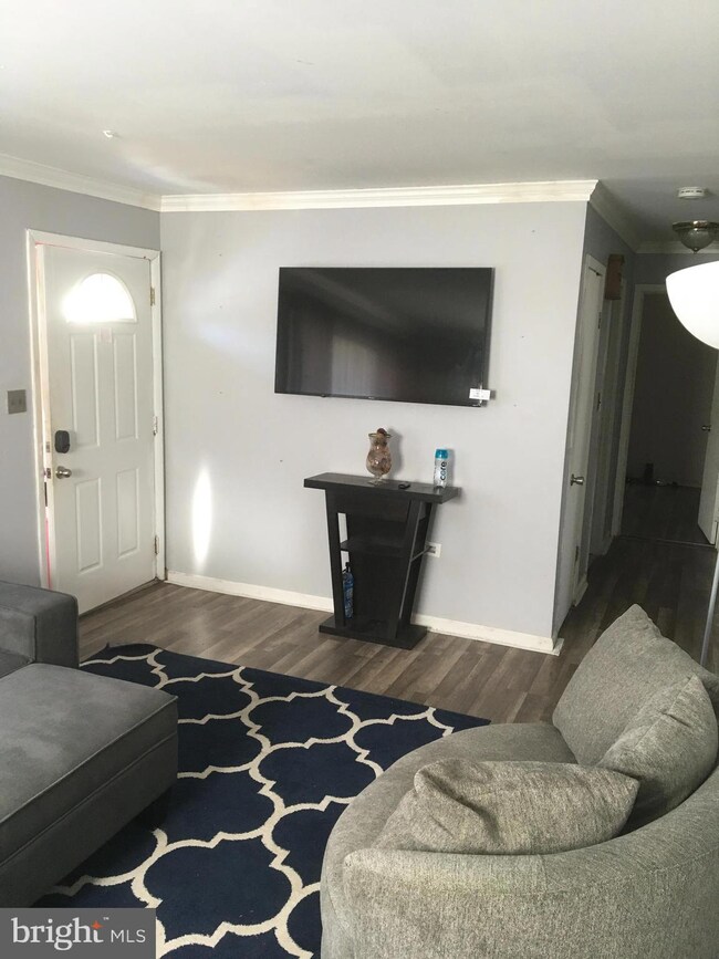 2203 Ohio Ave, Hyattsville, MD 20785 - photo 3