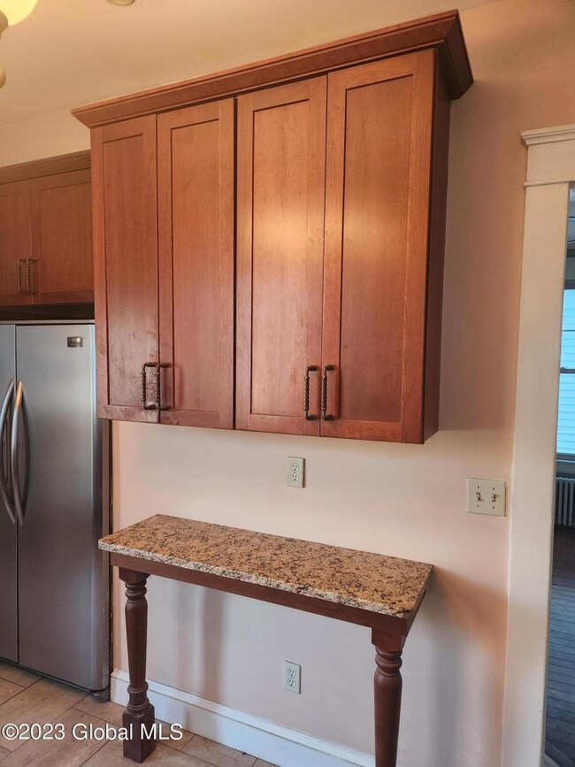 85 Manning Blvd, Albany, NY 12203 - photo 6