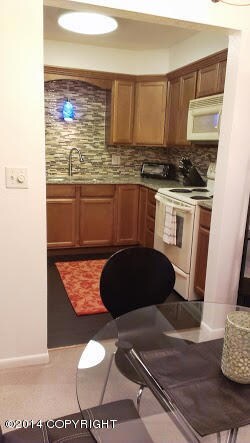 223 W 22nd Ave unit 204, Anchorage, AK 99503 - photo 7