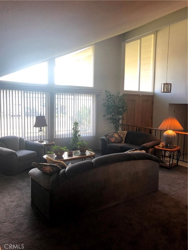 9633 Amberwick Cir, Cypress, CA 90630 - photo 3