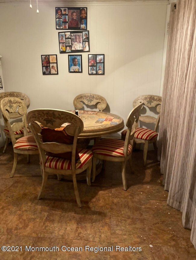 1100 11th Ave, Toms River, NJ 08757 - photo 5