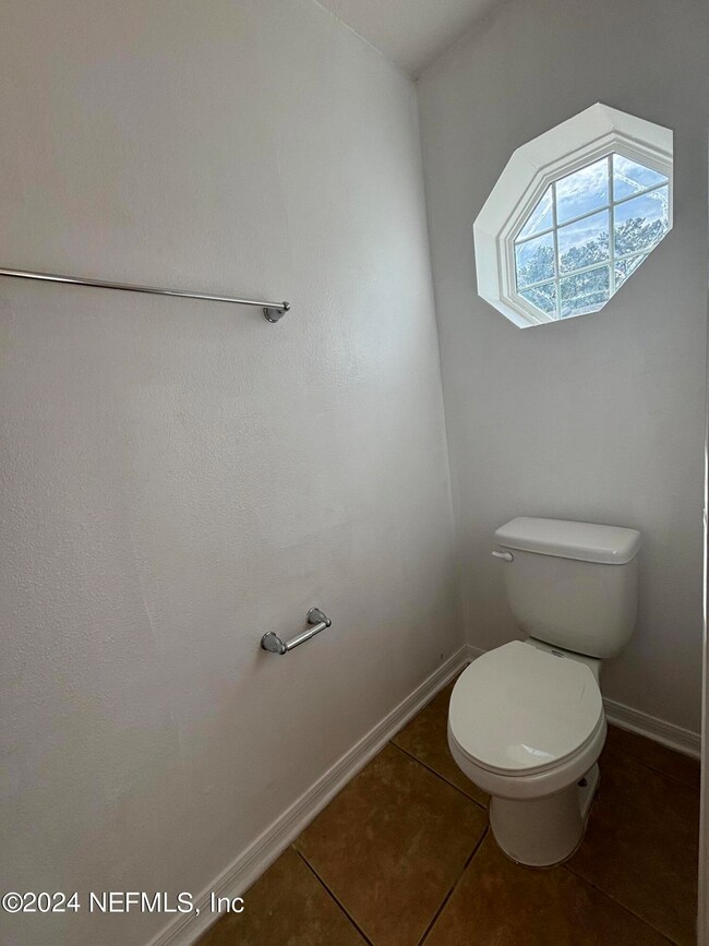 3737 Verde Gardens Cir, Jacksonville, FL 32218 - photo 7