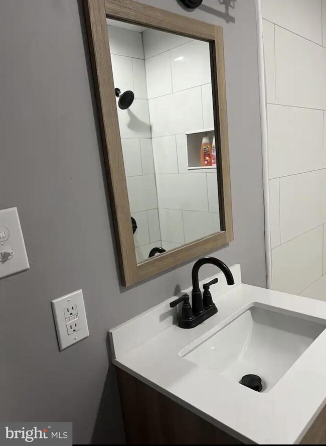 816 N Dupont St, Wilmington, DE 19805 - photo 3