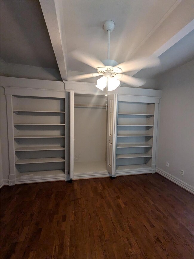 1201 S Trinity St, Decatur, TX 76234 - photo 3