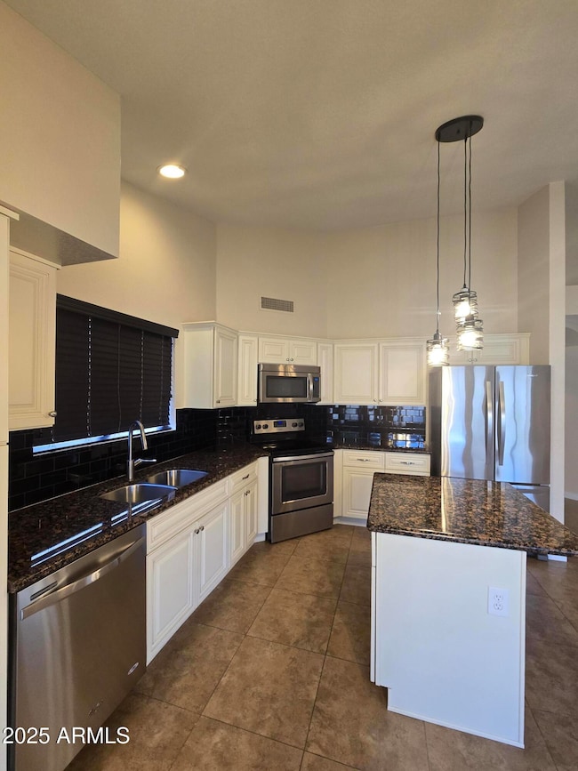 2520 E Granite View Dr, Phoenix, AZ 85048 - photo 3